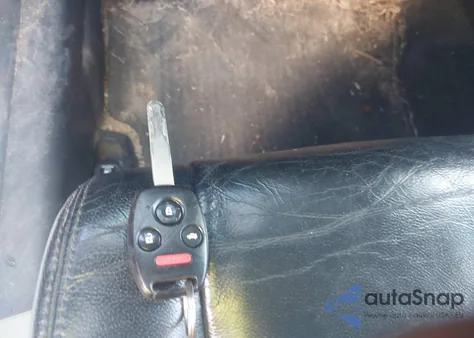 2012 Honda Accord 2.4 Ex-L из США, поврежденный, VIN 1HGCS1B86CA015117